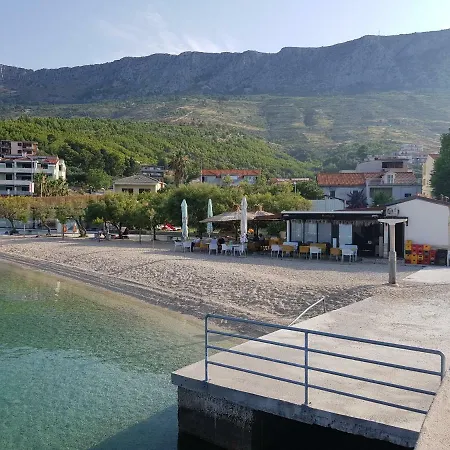 Apartmani Raos Dugi Rat Exterior photo